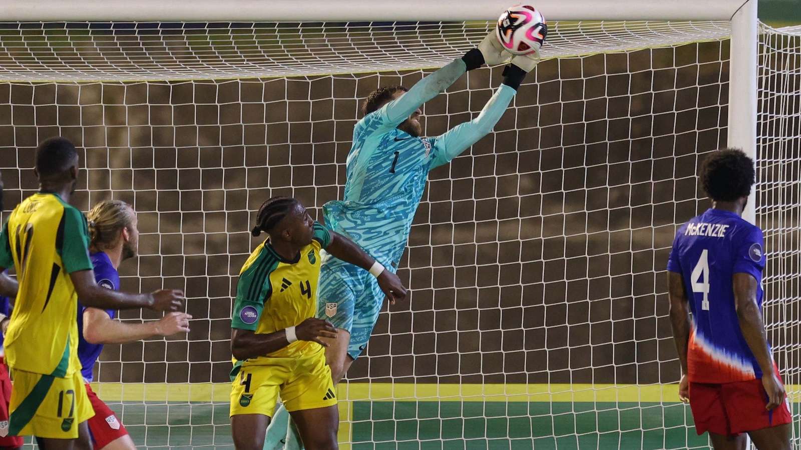 火箭六次壓制庫裏 現役50分以上得分手火速碰面 詹姆斯約基奇威少各兩次上榜.